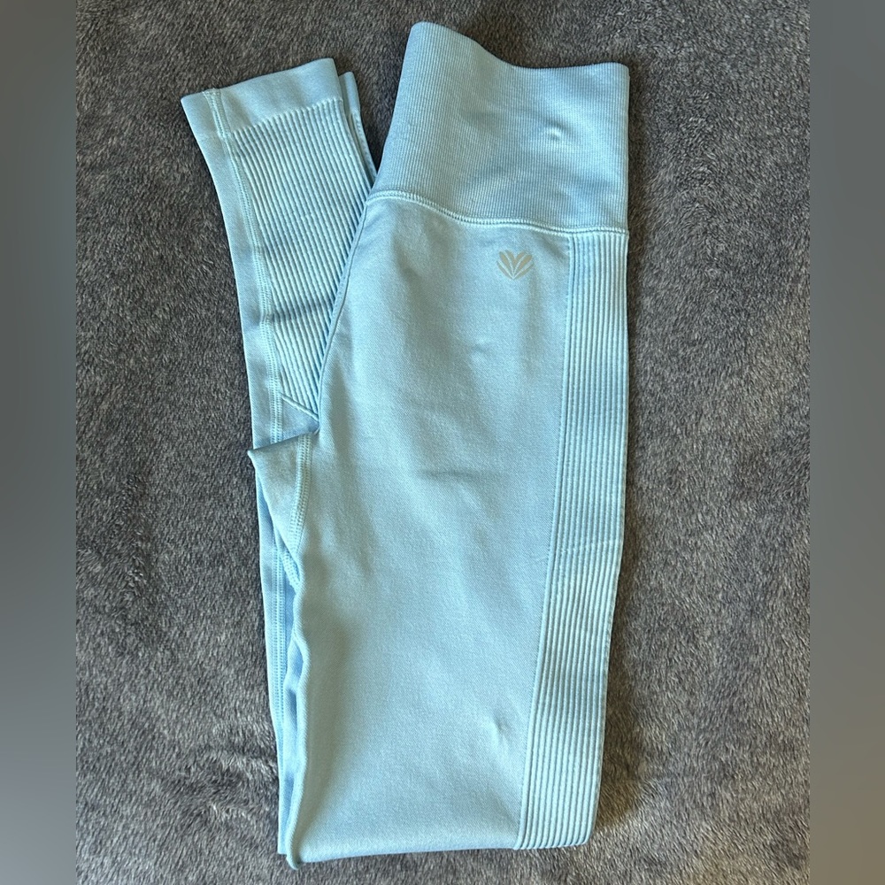 Forever 21 leggings new never worn